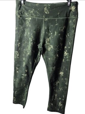 Marika Green Camo Performance Leggings Like New Medium 8-10 Athletic Yoga Pants